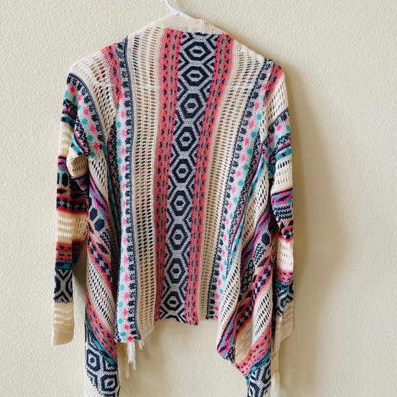 Pretty Pattern Cardigan - Picture 3 of 6